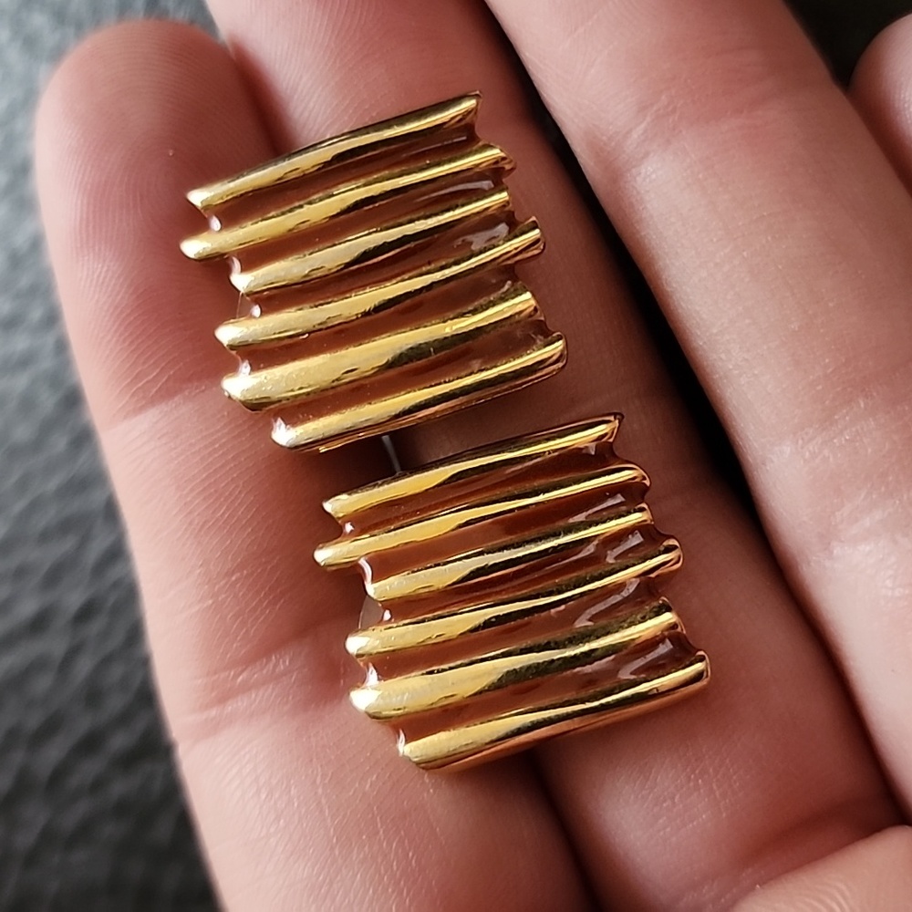 Vtg Bergere Earrings View 3